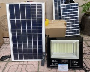 Đèn Solar Ngoài Trời Chống Mưa Tốt